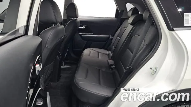 Kia The New Niro id 2705484 из Кореи 13