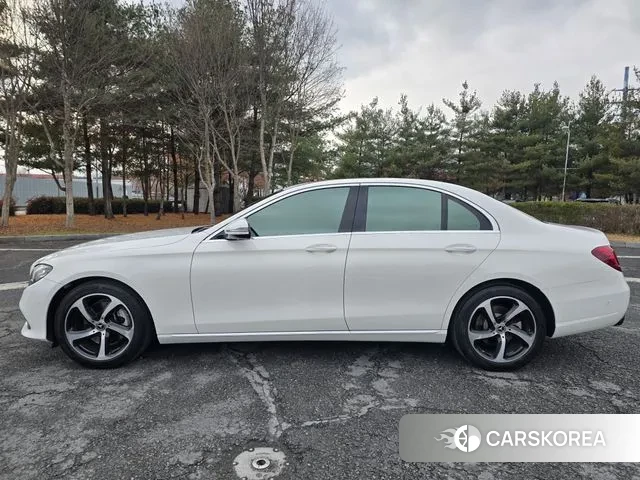 Mercedes-Benz E-Class W213 id 3514749 из Кореи 13