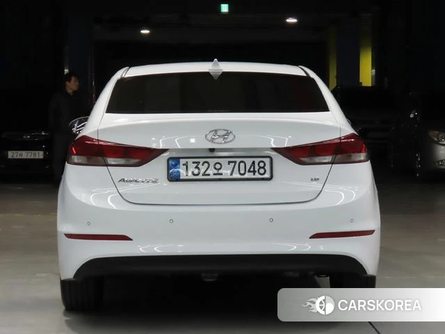 Hyundai Avante AD id 3853834 из Кореи 13