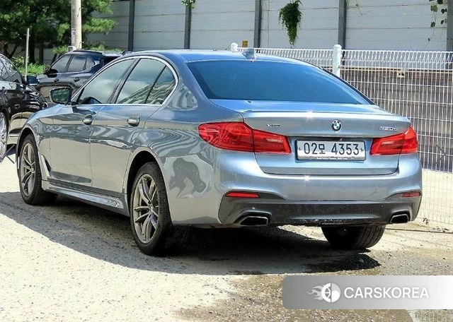 BMW 5 Series (G30) 2018 Серый из Кореи, фото 3