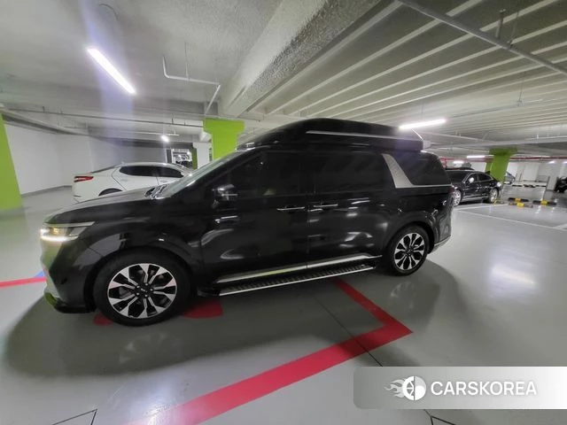 Kia Carnival 4th generation 2022 Черный из Кореи, фото 3