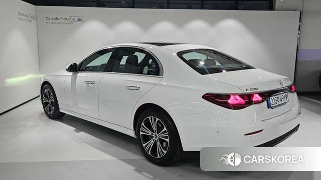 Mercedes-Benz E-Class W214 id 4194009 из Кореи 13
