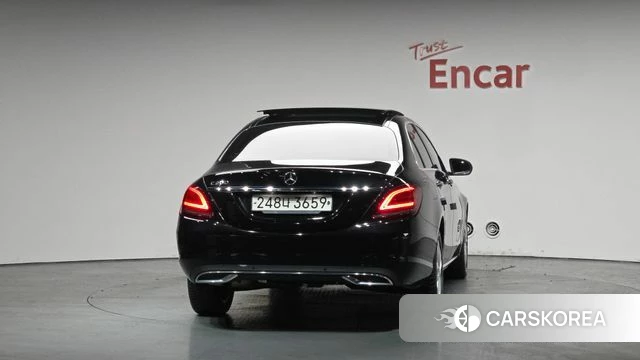 Mercedes-Benz C-Class W205 id 3843668 из Кореи 13