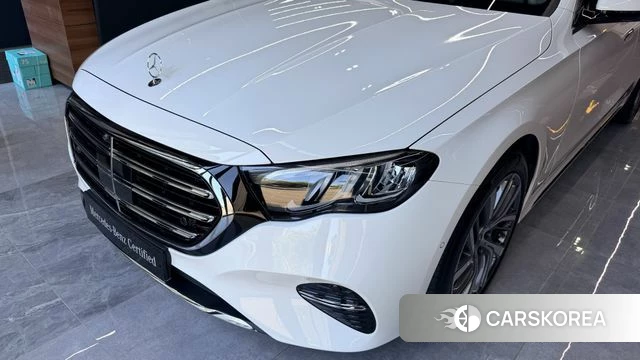 Mercedes-Benz E-Class W214 id 4298612 из Кореи 7