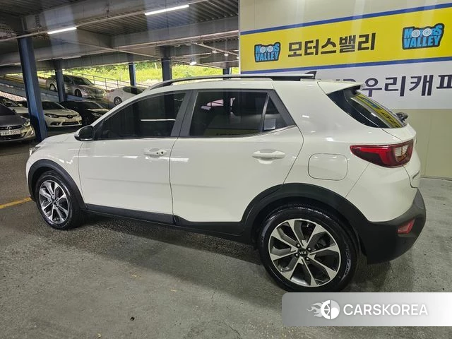 Kia Stonic id 4543614 из Кореи 13