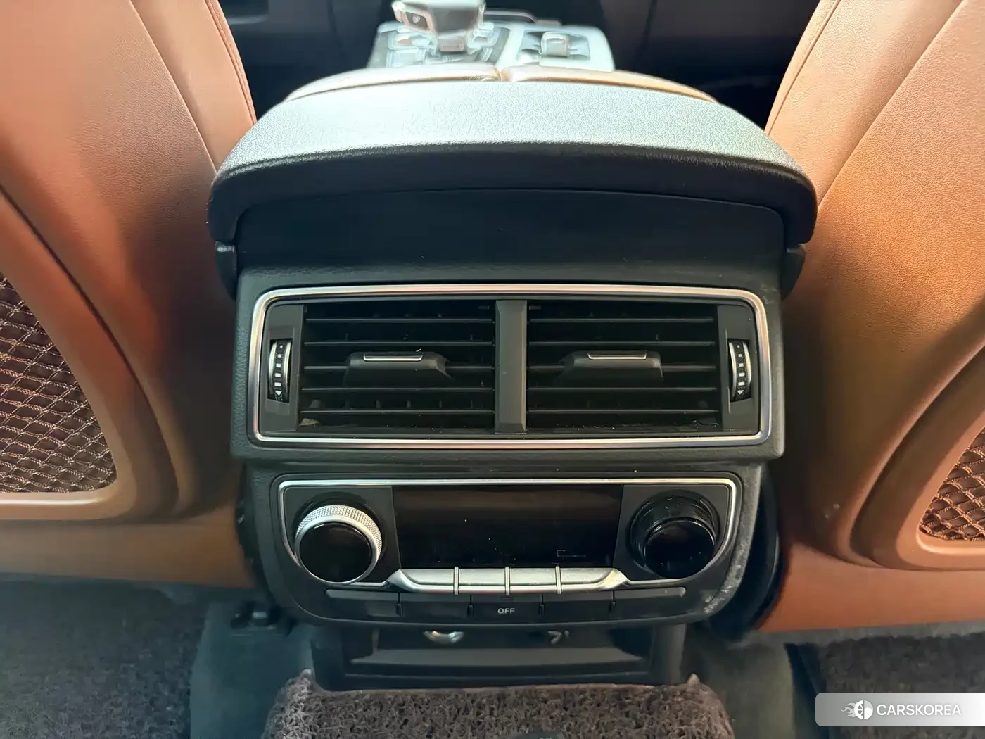 Audi Q7 id 4628279 из Китая 23
