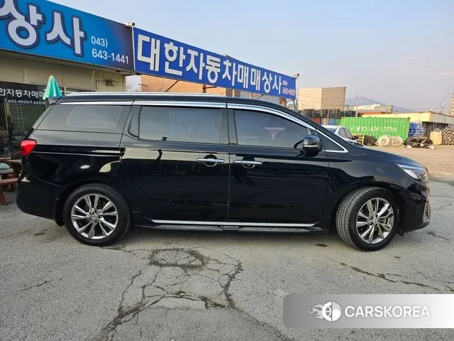 Kia The New Carnival id 3619515 из Кореи 13