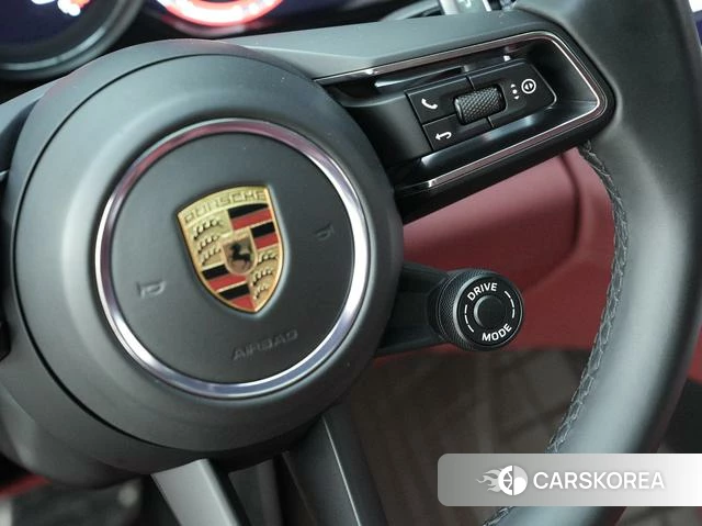 Porsche Panamera id 3926917 из Китая 19