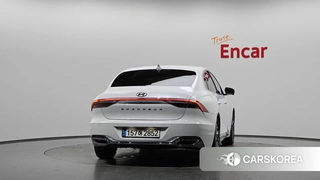 Hyundai The New Grandeur IG Hybrid id 4445886 из Кореи 23