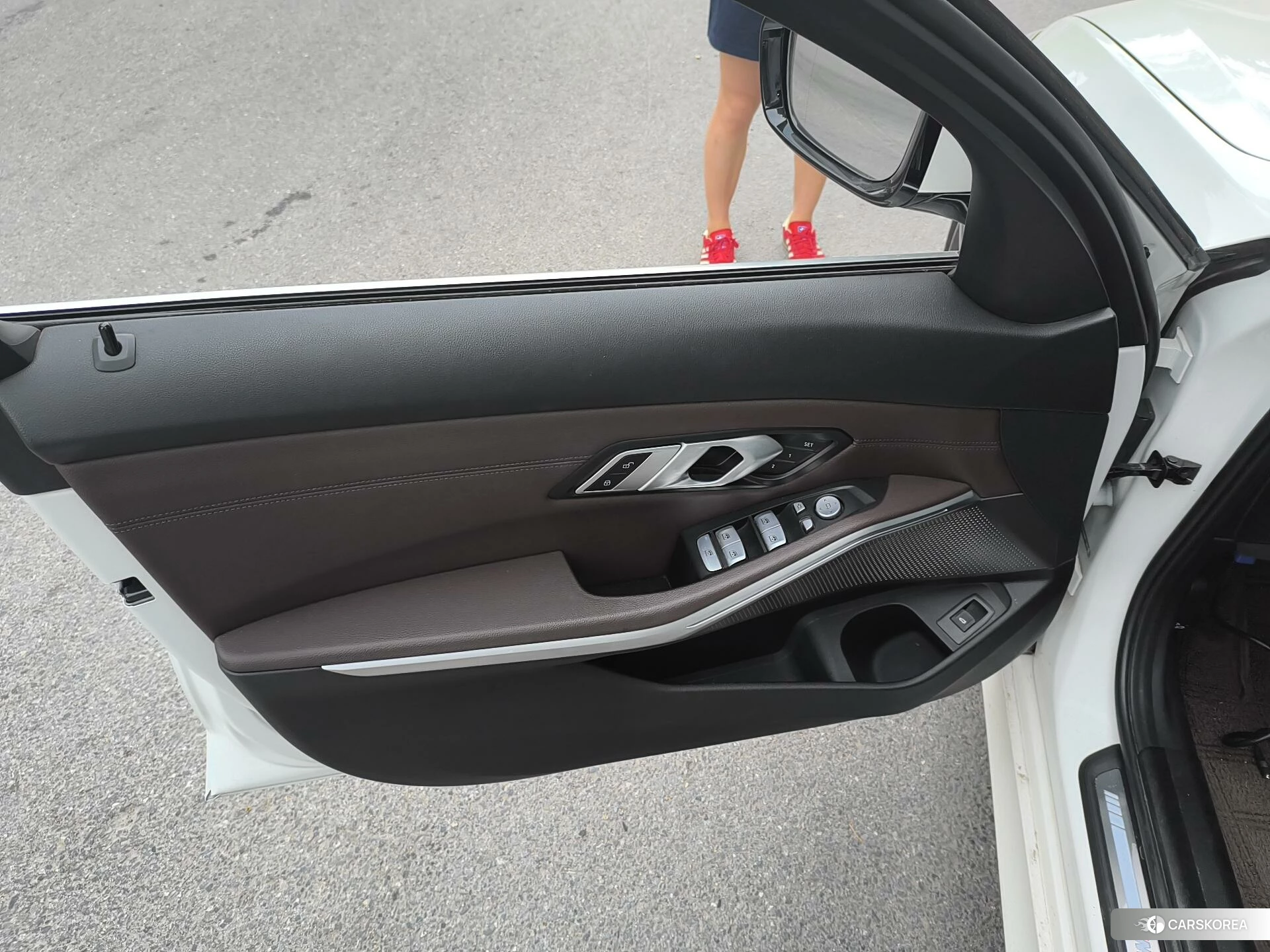 BMW 3 series id 4479218 из Китая 14