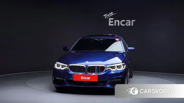 BMW 5 Series (G30) id 3291770 из Кореи 13