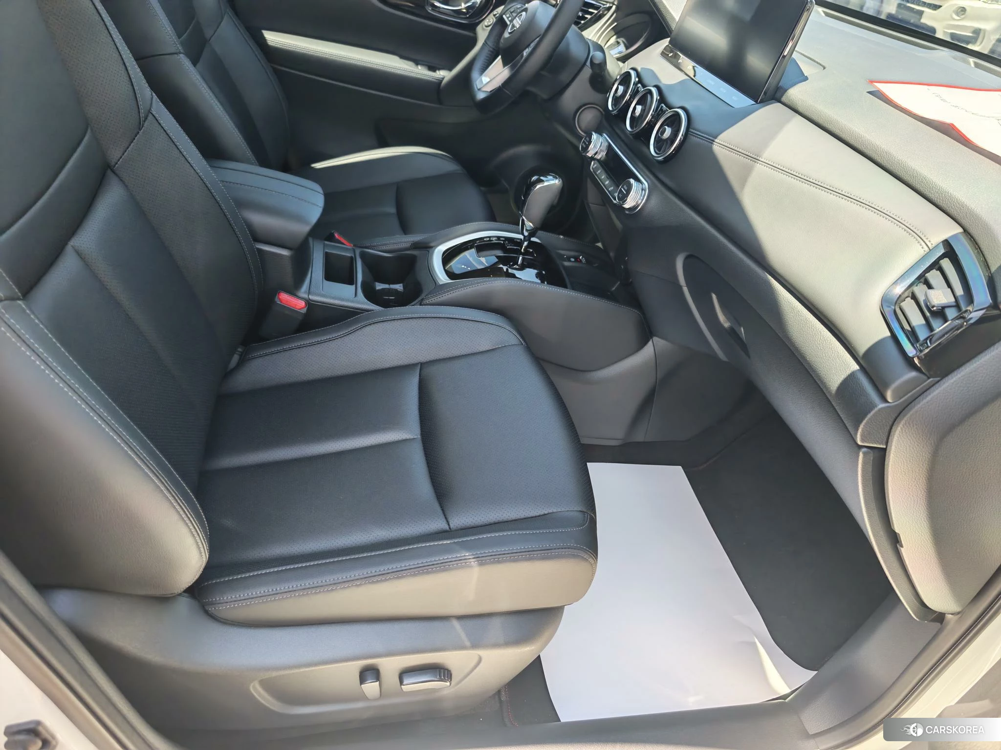 Nissan Qijun 2025 Белый из Китая, фото 6