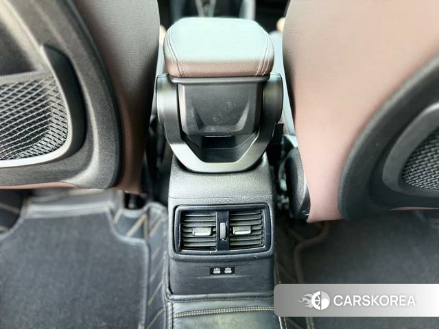 BMW X1 id 4272071 из Китая 17
