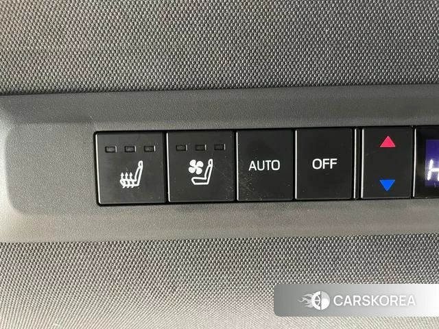 Toyota Saina id 4348795 из Китая 23