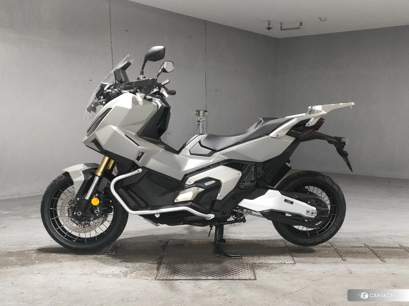 Проданный Honda X-ADV 750 id 3948339 из Японии, фото 3