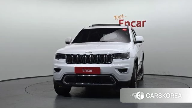 Jeep Grand Cherokee id 4717950 из Кореи 23