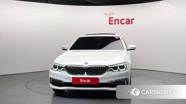 BMW 5 Series (G30) id 3574204 из Кореи 13