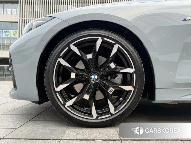 BMW 4 series id 4359376 из Китая 18