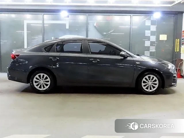 Kia Come New K3 id 3473619 из Кореи 11