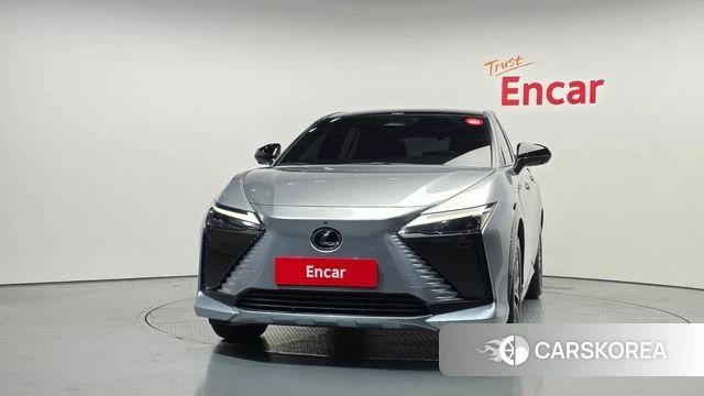 Lexus RZ450e id 4720470 из Кореи 23