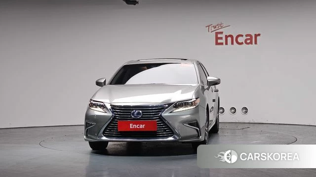 Lexus New ES300h id 3894226 из Кореи 14