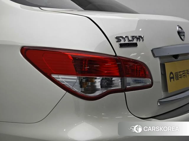Nissan Xuan Yi id 4254532 из Китая 13