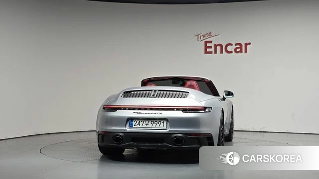 Porsche 911(992) id 4457749 из Кореи 23