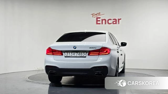 BMW 5 Series (G30) id 4894823 из Кореи 23