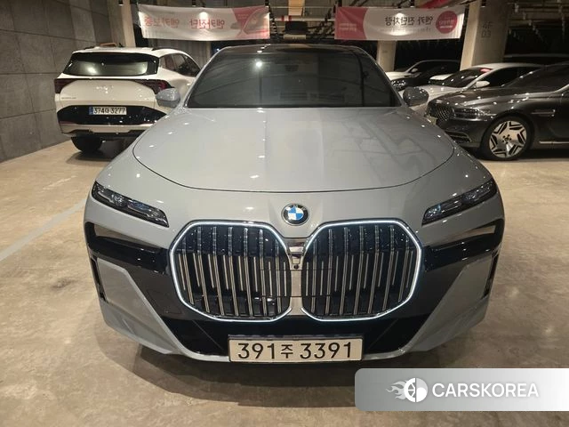 BMW 7 Series (G70) id 4854403 из Кореи 13