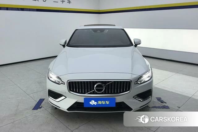 Volvo S60 id 4235861 из Китая 10