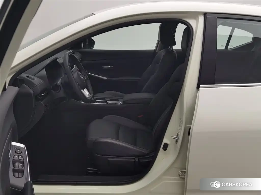 Nissan Sylphy id 4546137 из Китая 17