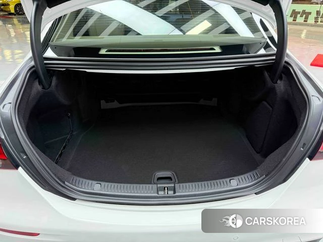 Mercedes-Benz E-class id 4264715 из Китая 23