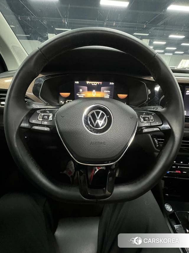 Volkswagen Tuyue id 4264664 из Китая 17