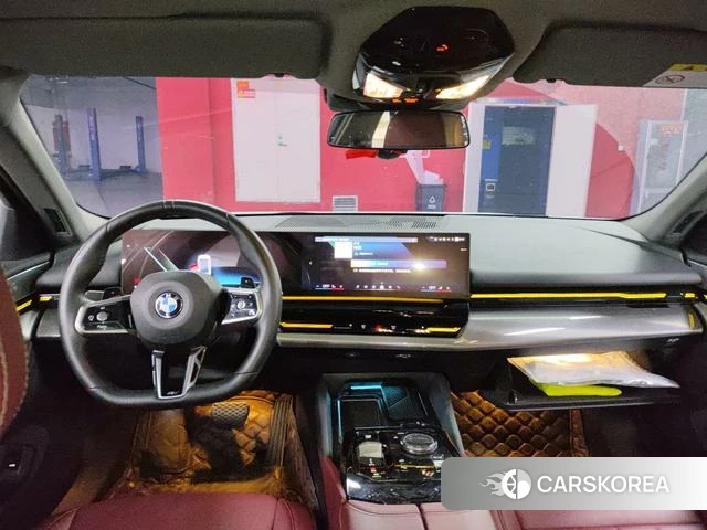 BMW 5 series 2024 Белый из Китая, фото 3