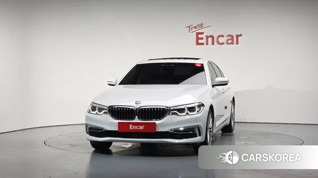 BMW 5 Series (G30) id 3044900 из Кореи 13