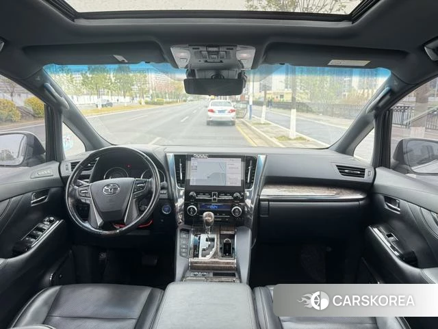 Toyota Elfa 2021 Белый из Китая, фото 4