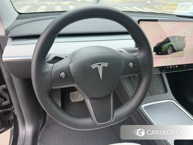 Tesla Model Y id 3882492 из Китая 8