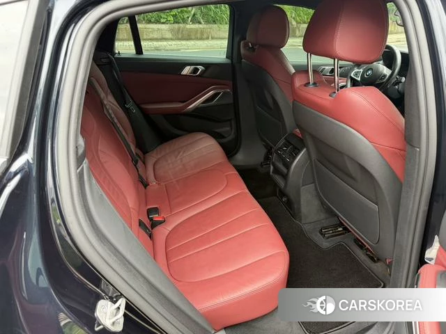 BMW X6 2021 Черный из Китая, фото 3