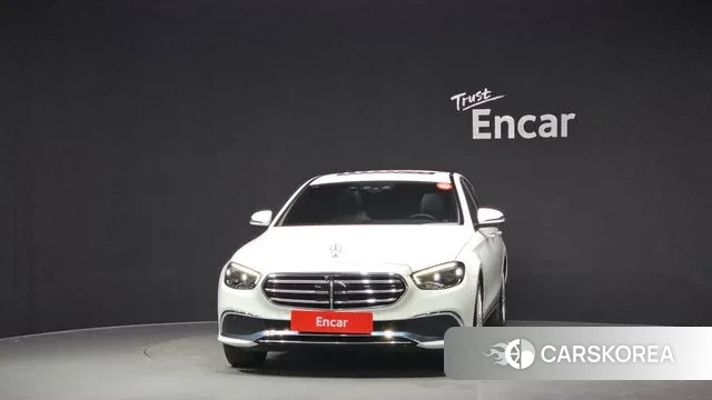 Mercedes-Benz E-Class W213 id 3681431 из Кореи 13