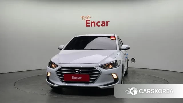 Hyundai Avante AD id 3034394 из Кореи 13