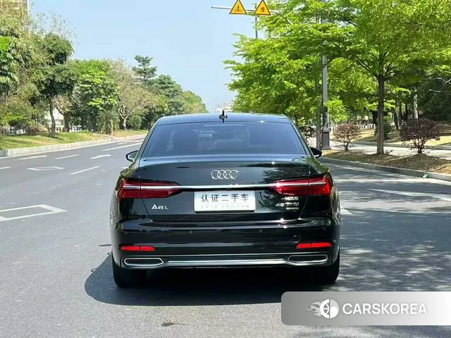 Audi A6L 2022 Черный из Китая, фото 3