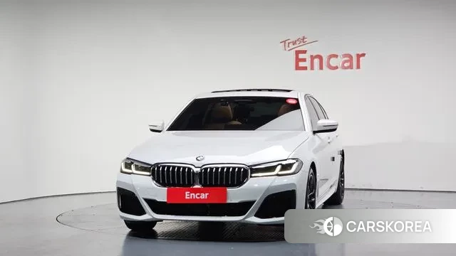 BMW 5 Series (G30) id 3355045 из Кореи 13