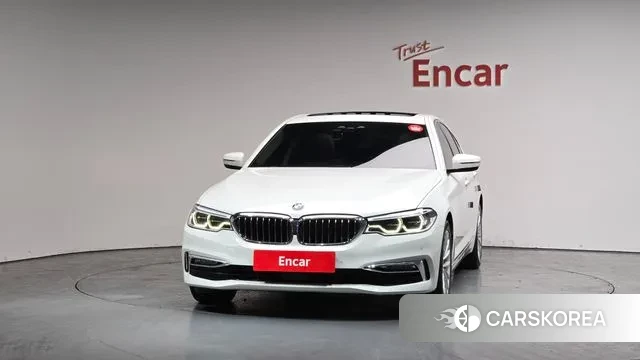 BMW 5 Series (G30) id 3773194 из Кореи 13