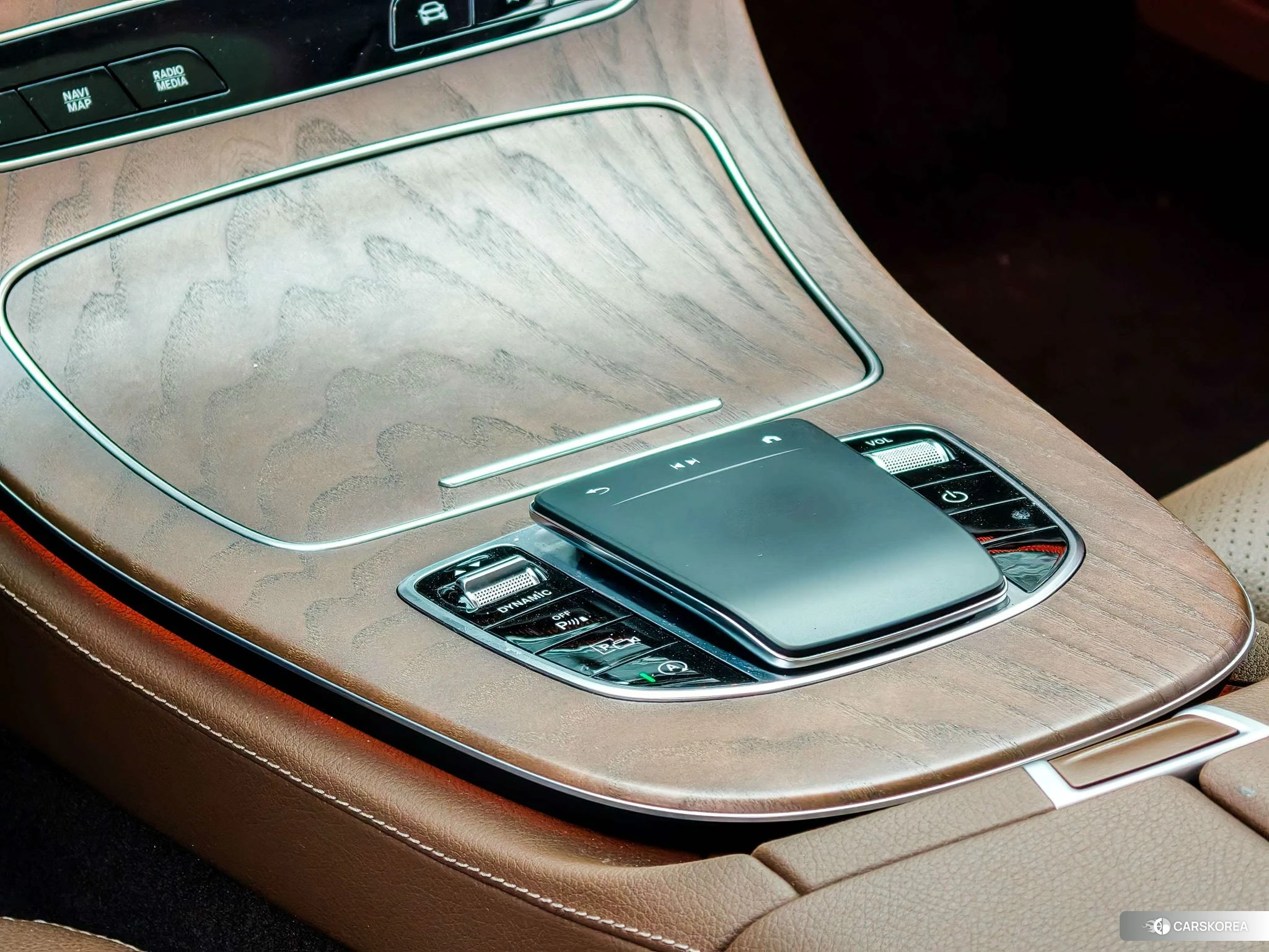 Mercedes-Benz E-class id 4452419 из Китая 17