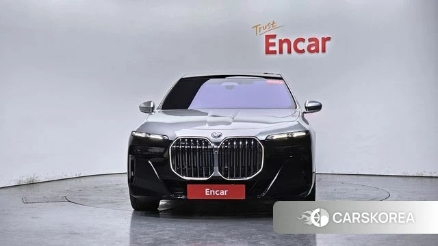 BMW 7 Series (G70) id 4242961 из Кореи 23