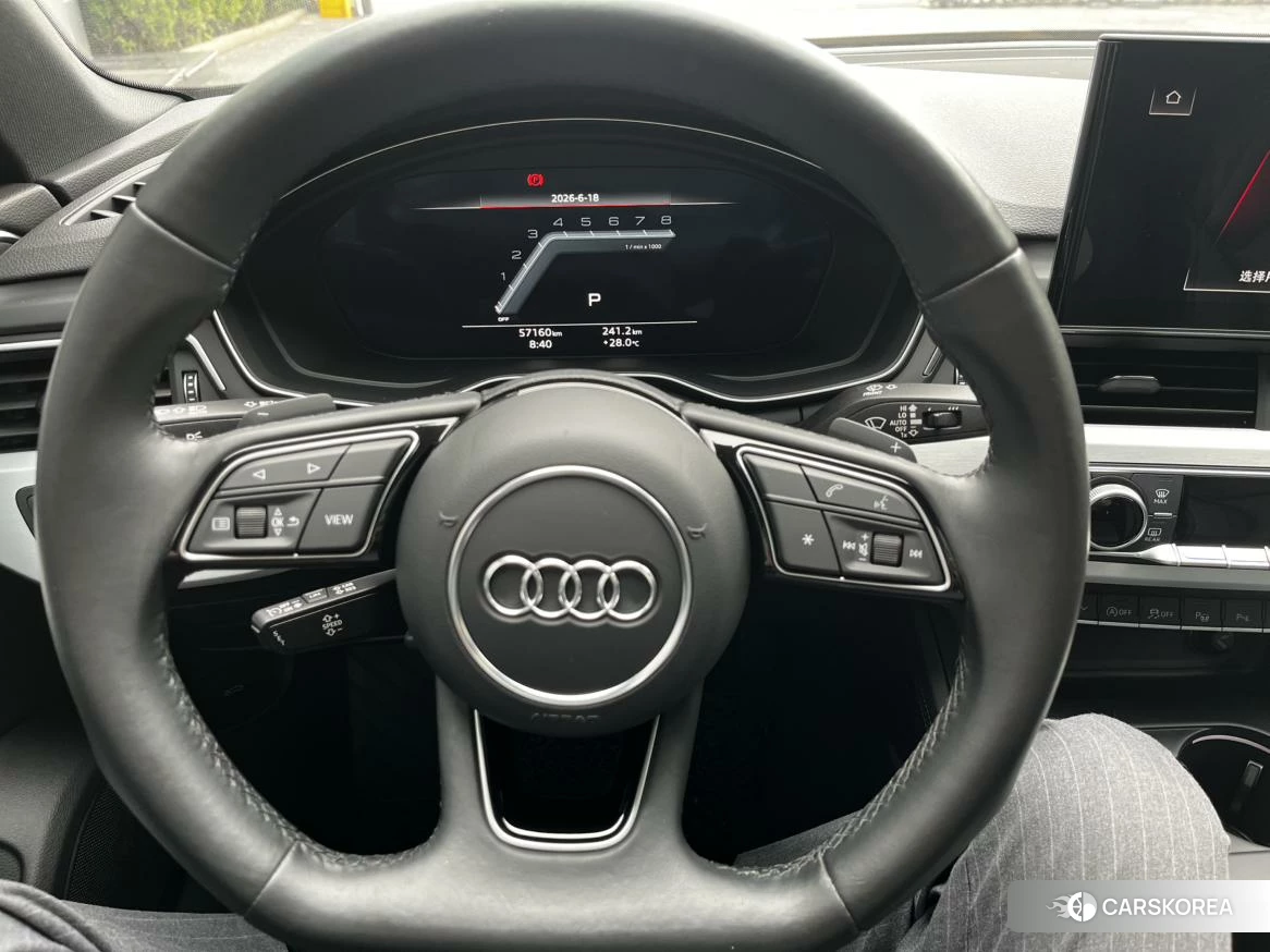 Audi A4L id 4485308 из Китая 11