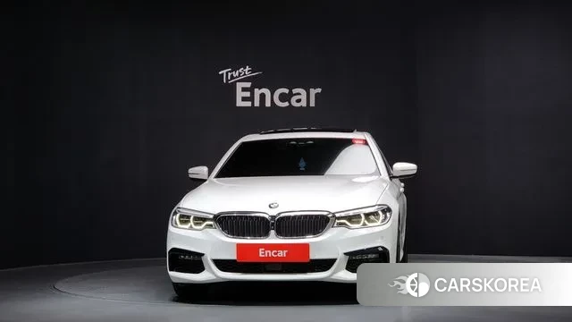 BMW 5 Series (G30) id 3412820 из Кореи 13