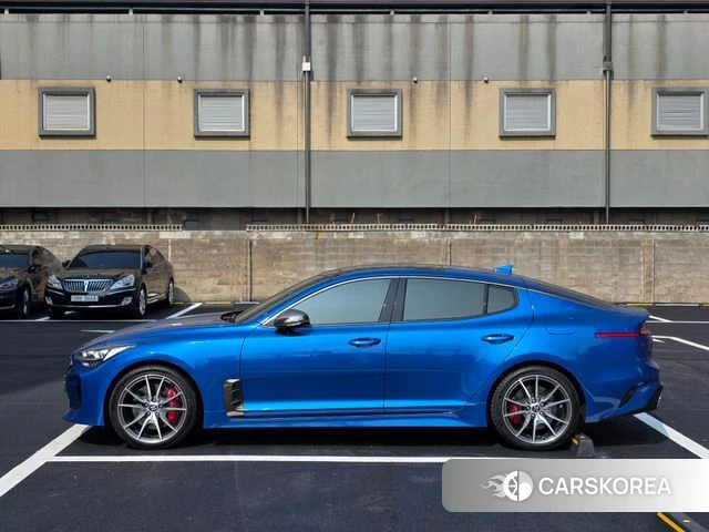 Kia Stinger 2018 Синий из Кореи, фото 5