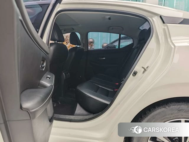 Nissan Xuan Yi 2023 Белый из Китая, фото 4