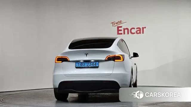 Tesla Model Y id 3605952 из Кореи 13